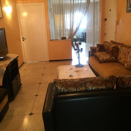 Room In Guest Room - Property Located In A Quiet Area Close To The Train Station And Town Casablanca Exterior foto